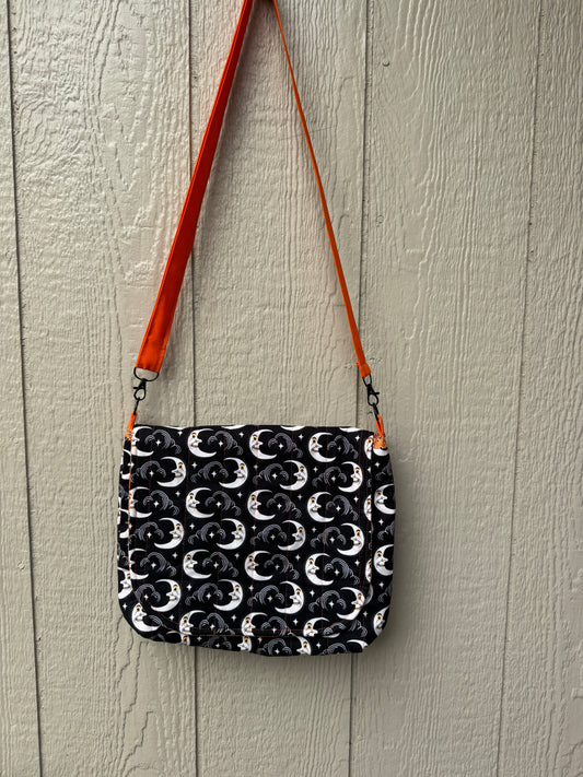 Black moon love letter messenger bag