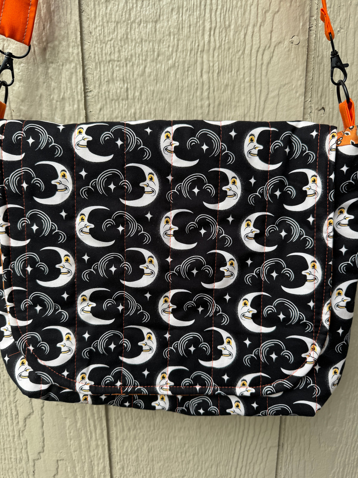 Black moon love letter messenger bag