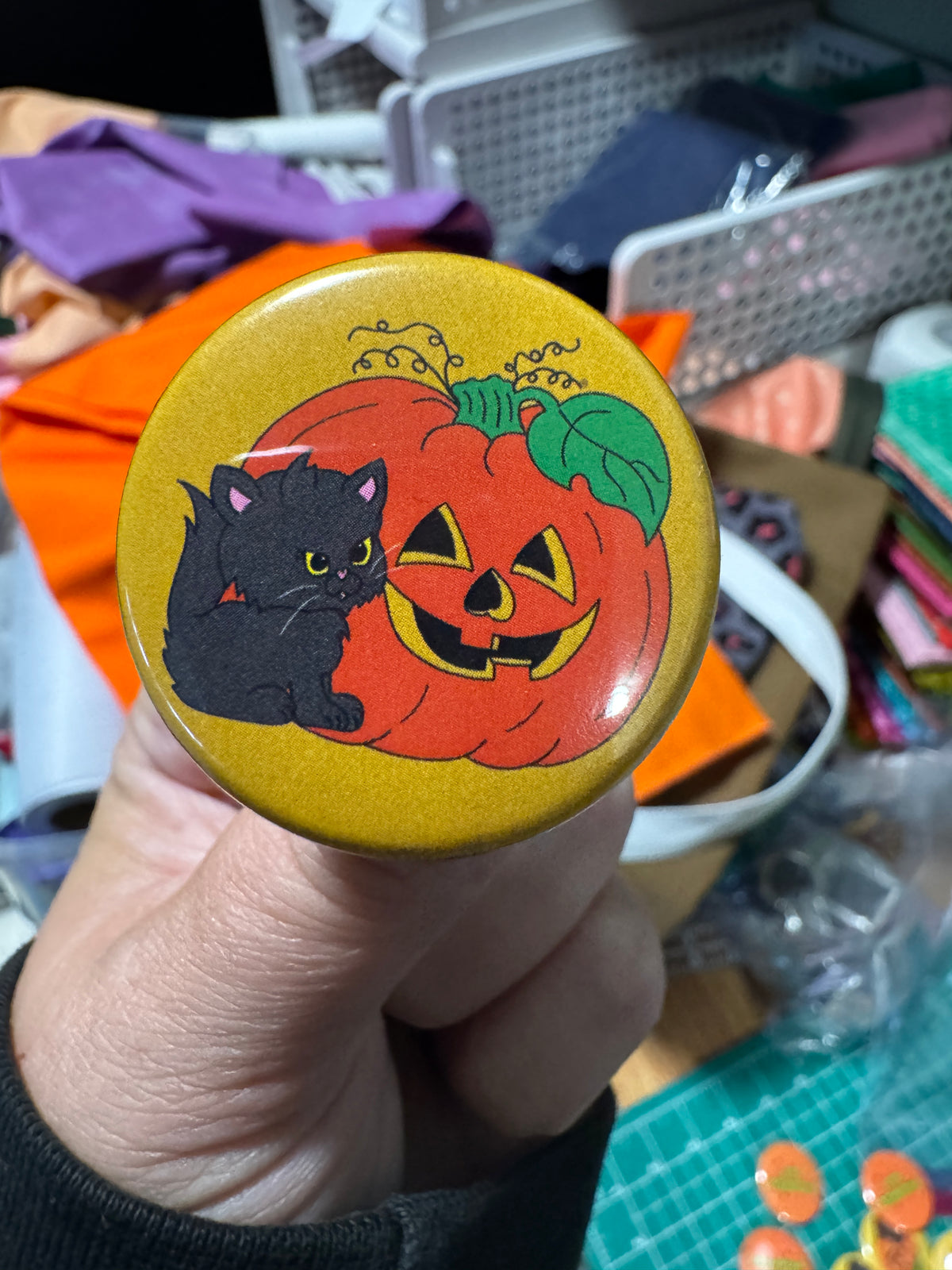 Pumpkin kitty button