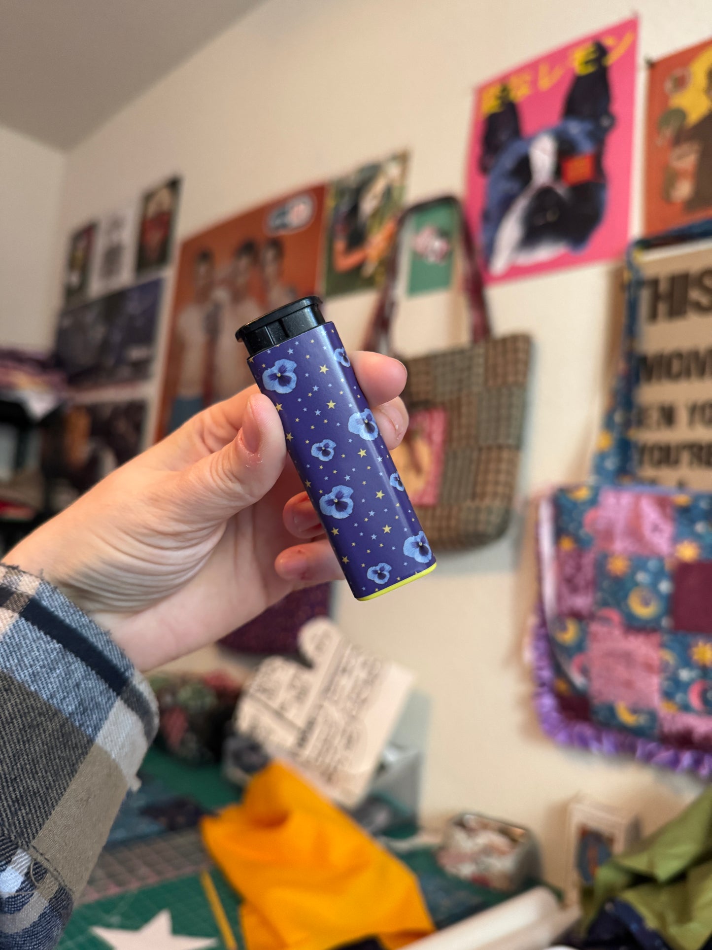 Star pansy lighter wrap sticker